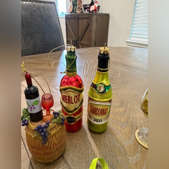 Assorted Wine and Grape Christmas Tree Ornament Set 32 Pieces - Picture 10 of 15